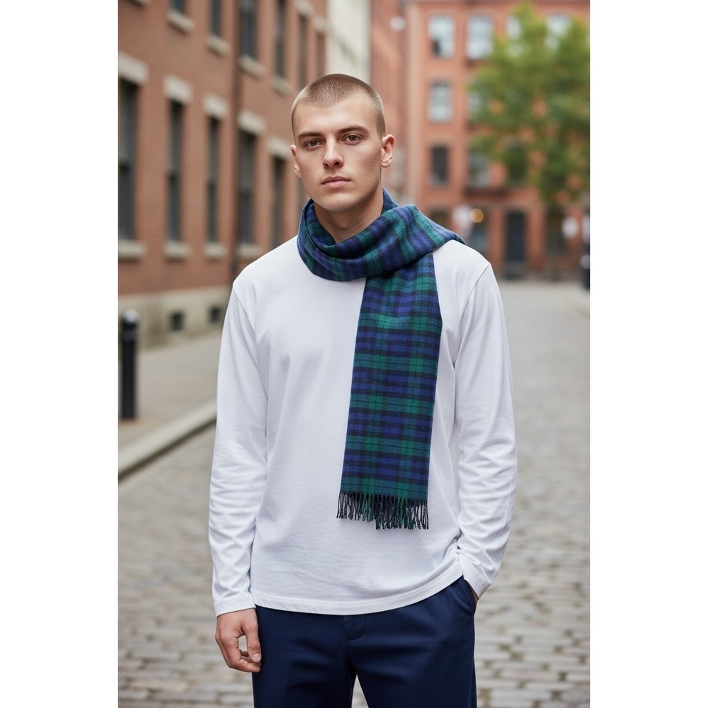 100% Cashmere Scarf Made in Scotland Black Watch Tartan Green‎ Navy Blue Plaid